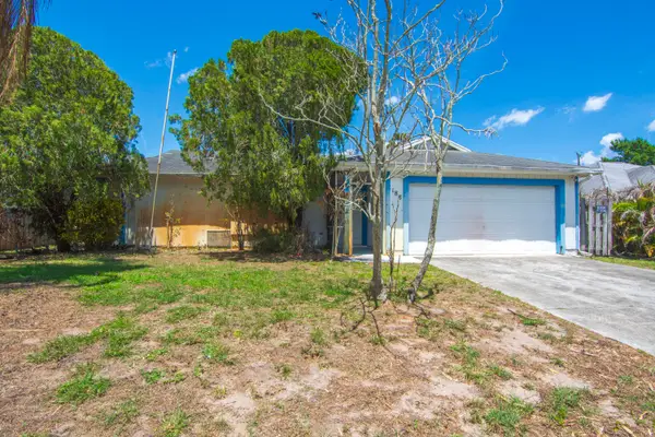 188 SW Milburn Circle, Port St Lucie, FL 34953