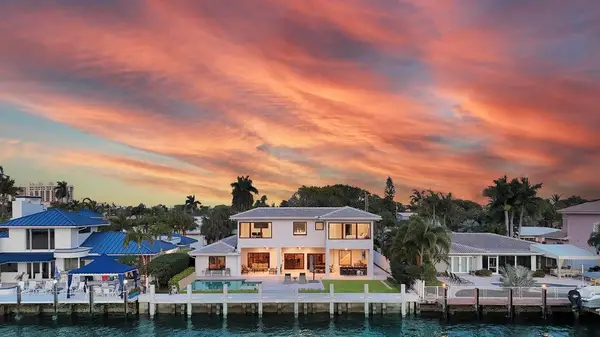 4555 W Tradewinds Avenue, Lauderdale By The Sea, FL 33308