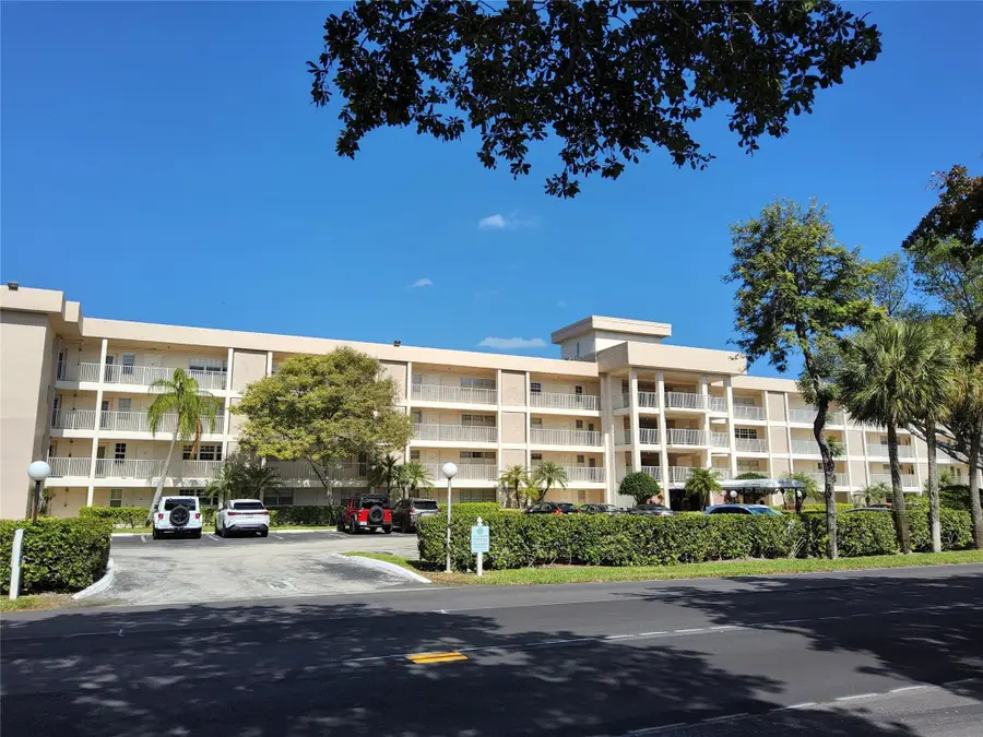 3151 S Palm Aire Drive #301, Pompano Beach, FL 33069 - #2