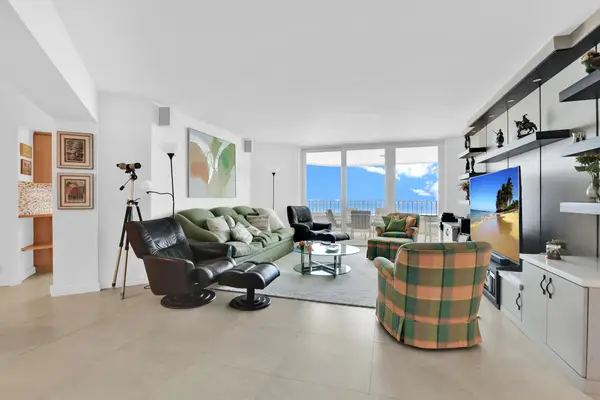 500 S Ocean Boulevard #2205, Boca Raton, FL 33432