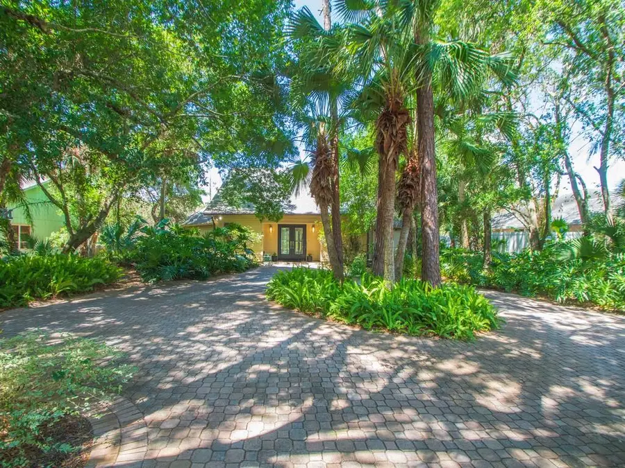 407 43rd Avenue Sw, Vero Beach, FL 32968 - #2