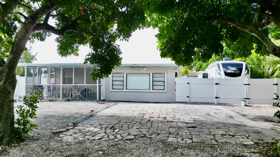 4158 Faith Street, West Palm Beach, FL 33406 - #3