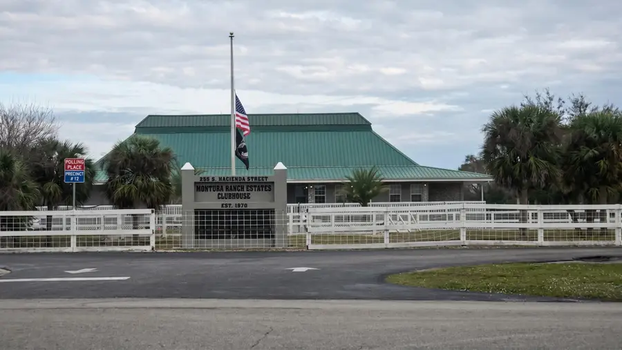 855 N Isora Street, Clewiston, FL 33440 - #3