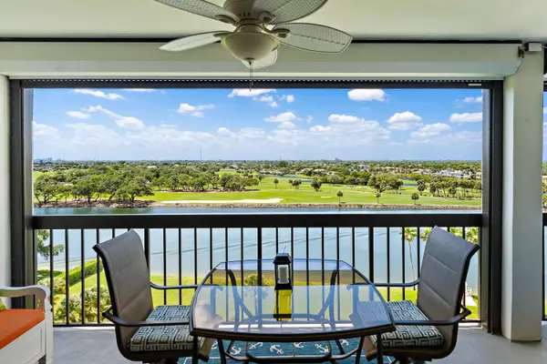 356 Golfview Road #903, North Palm Beach, FL 33408