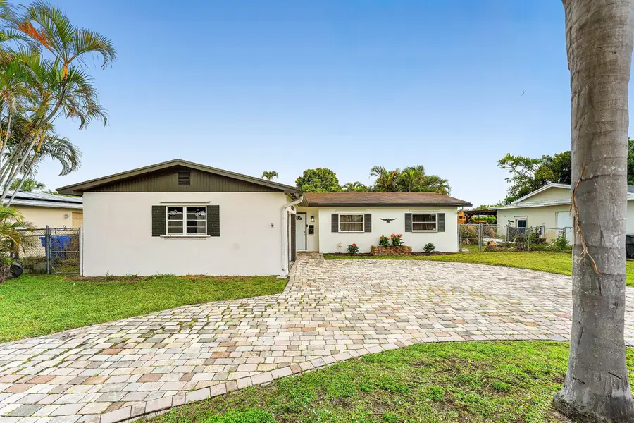 6407 Boulevard Of Champions, North Lauderdale, FL 33068 - #2