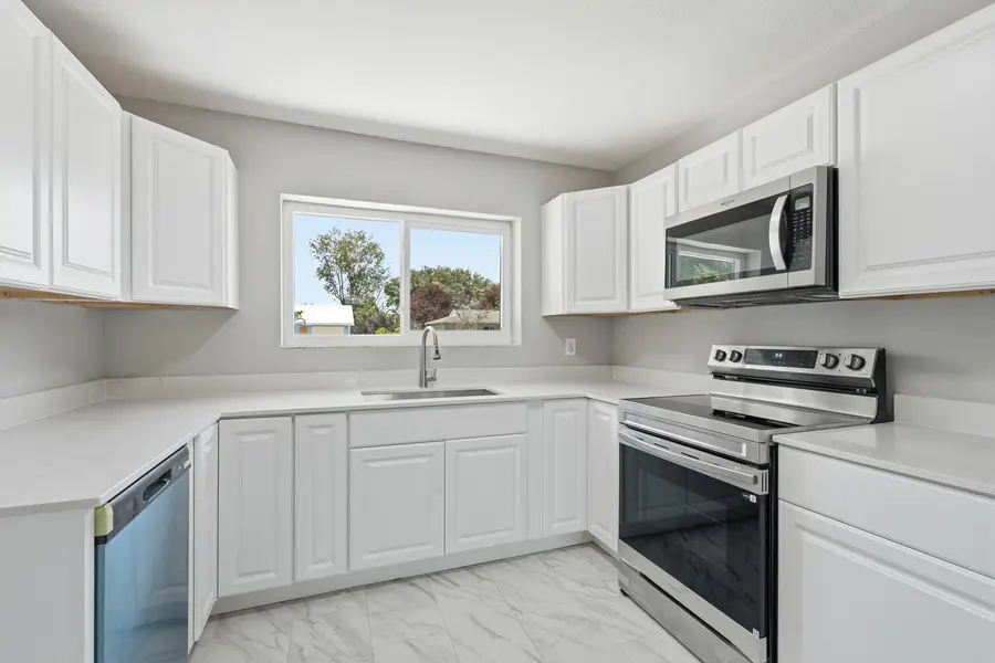 1343 SE Vestridge Lane, Port Saint Lucie, FL 34952 - #3
