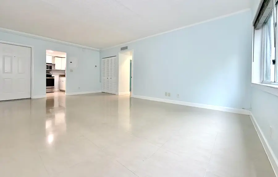 251 SE 6th Avenue #7, Pompano Beach, FL 33060 - #3