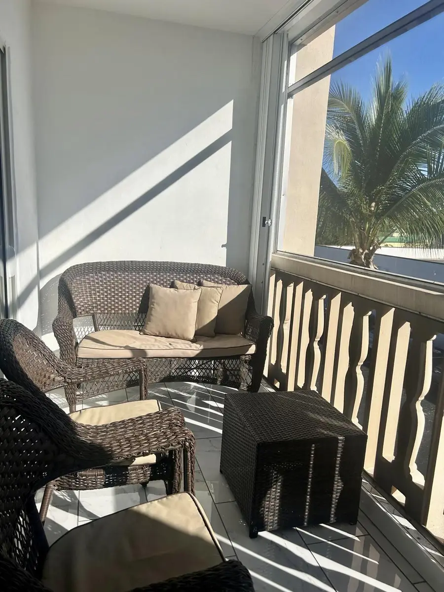 410 SE 2nd Street, Hallandale Beach, FL 33009 - #2