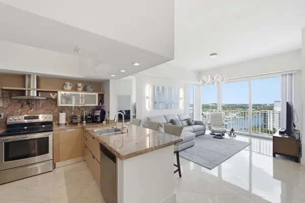 3020 NE 32nd Avenue #Ph1, Fort Lauderdale, FL 33308