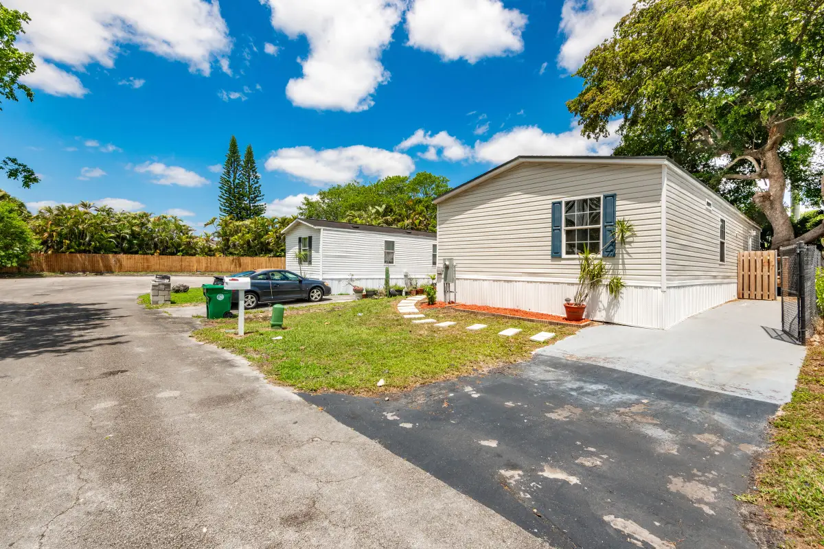 13431 SW 9th Court, Davie, FL 33325 - #1