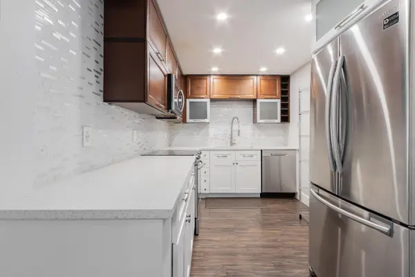 7000 NW 17th Street #419, Plantation, FL 33313