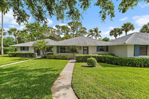 834 Club Drive, Palm Beach Gardens, FL 33418