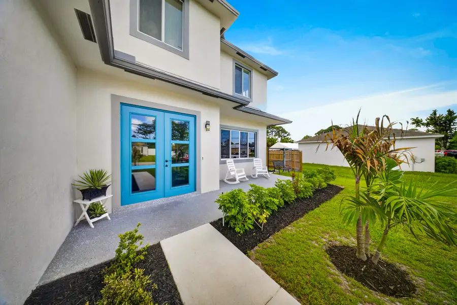 1633 SW Davis Street, Port Saint Lucie, FL 34953 - #2