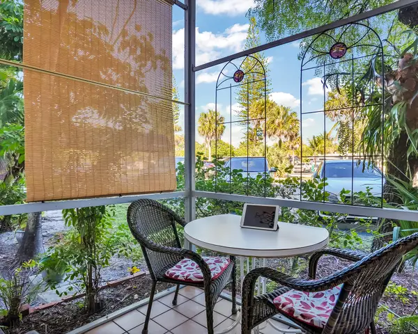 2061 NW 47th Terrace #103, Lauderhill, FL 33313