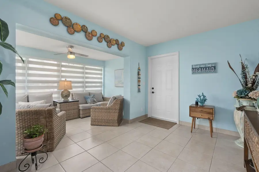 1177 S Drive Circle #B, Delray Beach, FL 33445 - #2