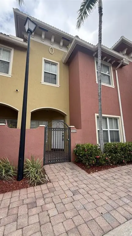 2851 W Prospect Road #502, Fort Lauderdale, FL 33309 - #1