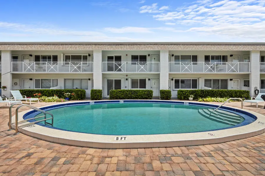 1001 NE 8th Avenue #212, Delray Beach, FL 33483 - #3