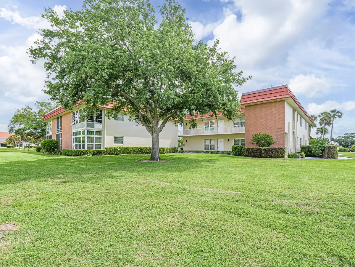 4 Vista Palm Lane #105, Vero Beach, FL 32962 - #1