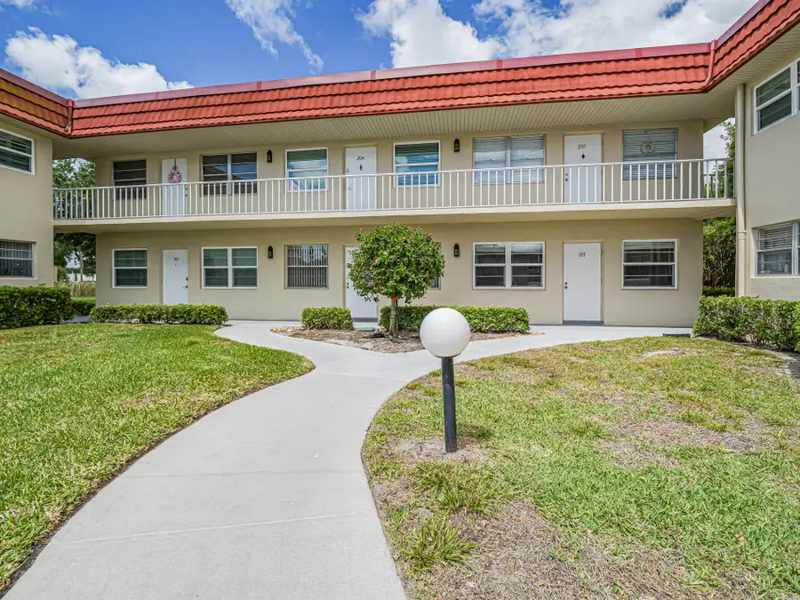 4 Vista Palm Lane #105, Vero Beach, FL 32962 - #2