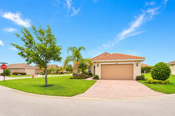 10250 SW Silverberry Court, Port St Lucie, FL 34987