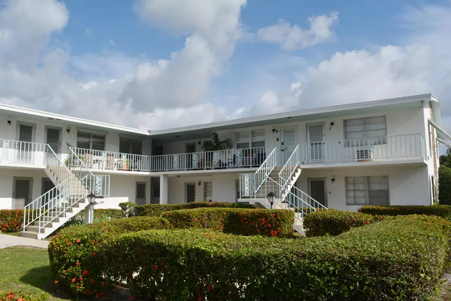 401 N J Street #11, Lake Worth Beach, FL 33460 - #3