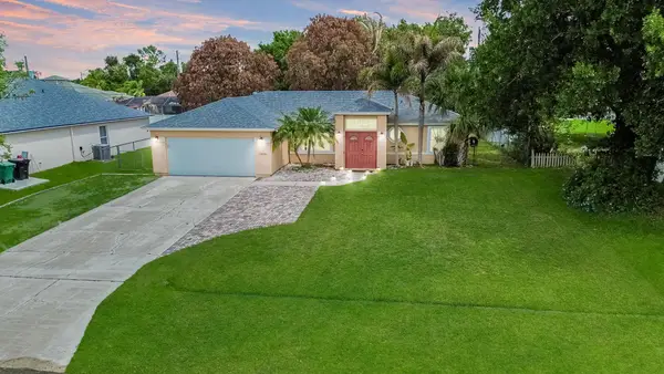 1469 SW Leisure Lane, Port St Lucie, FL 34953
