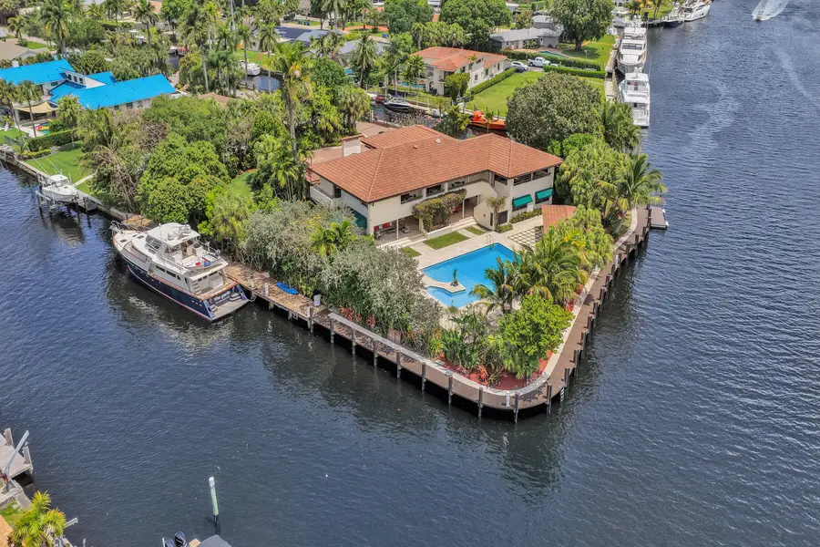2441 SW 28th Avenue, Fort Lauderdale, FL 33312 - #2