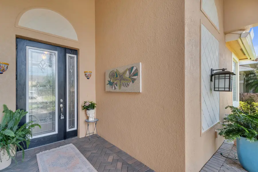 660 Tangelo Circle Sw, Vero Beach, FL 32968 - #3