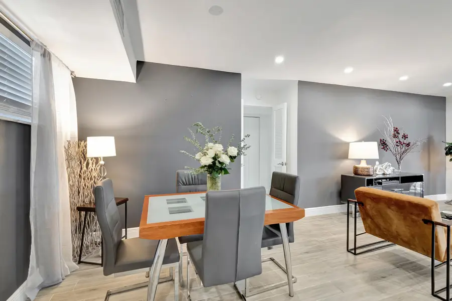 14 Colonial Club Drive #305, Boynton Beach, FL 33435 - #3