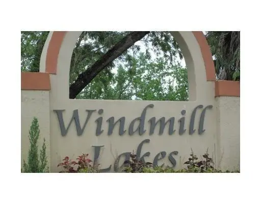 8657 SW 5th Street #108, Pembroke Pines, FL 33025