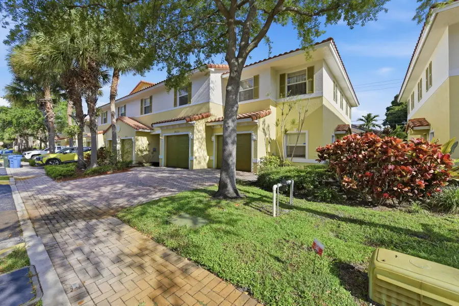 2423 NW 31st Court, Oakland Park, FL 33309 - #3