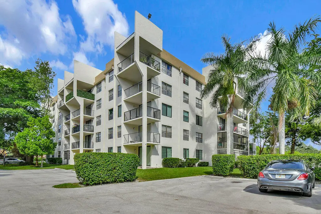 6190 Woodlands Boulevard #312, Tamarac, FL 33319 - #1