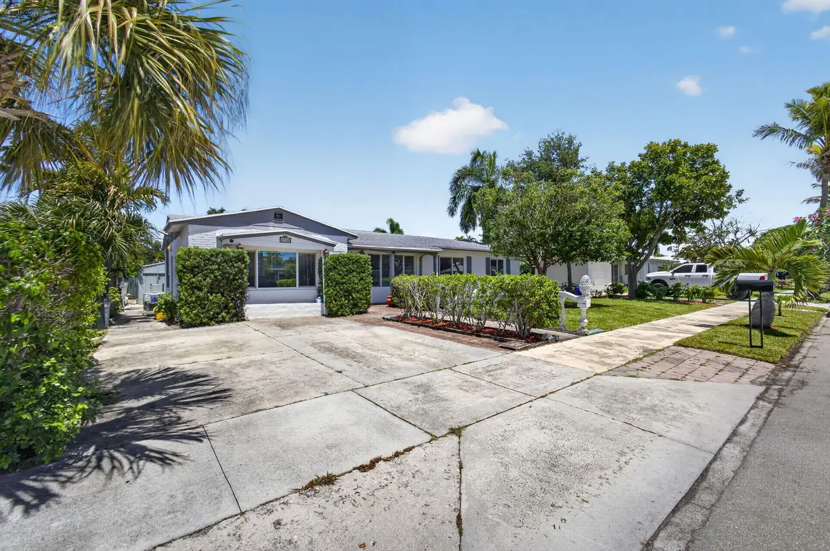 1762 N 15th Ave Avenue N, Lake Worth Beach, FL 33460 - #1