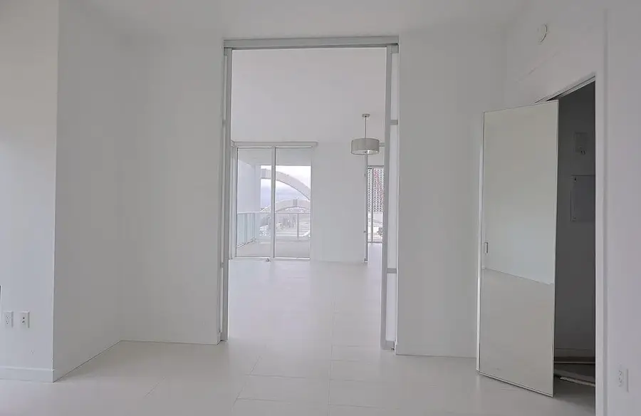 1040 Biscayne Boulevard #1406, Miami, FL 33132 - #3