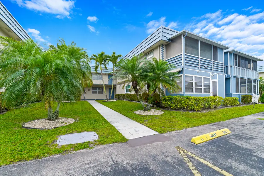 560 Brittany L, Delray Beach, FL 33446 - #2