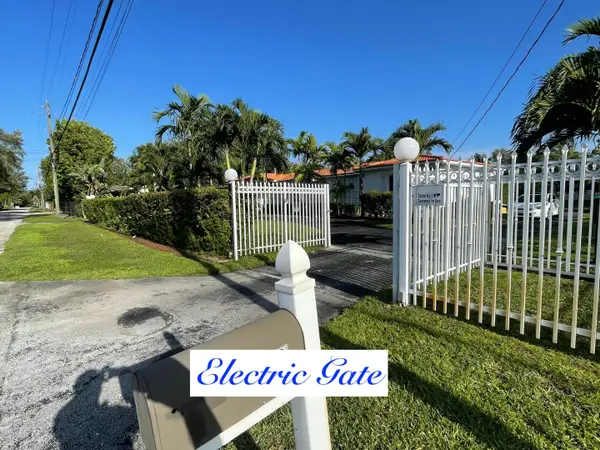88 NE 154th Street, North Miami Beach, FL 33162