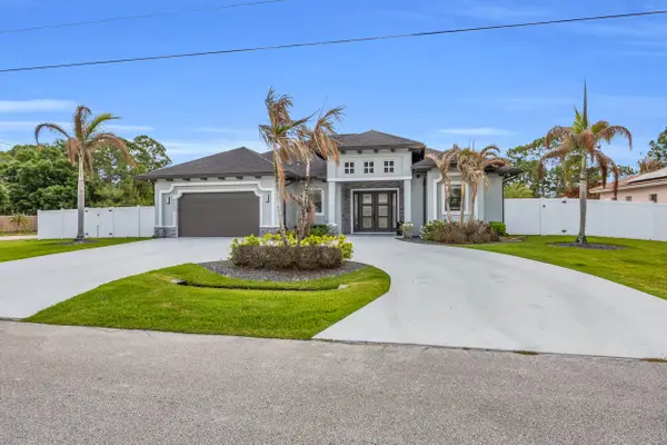 6083 NW East Deville Circle, Port St Lucie, FL 34986