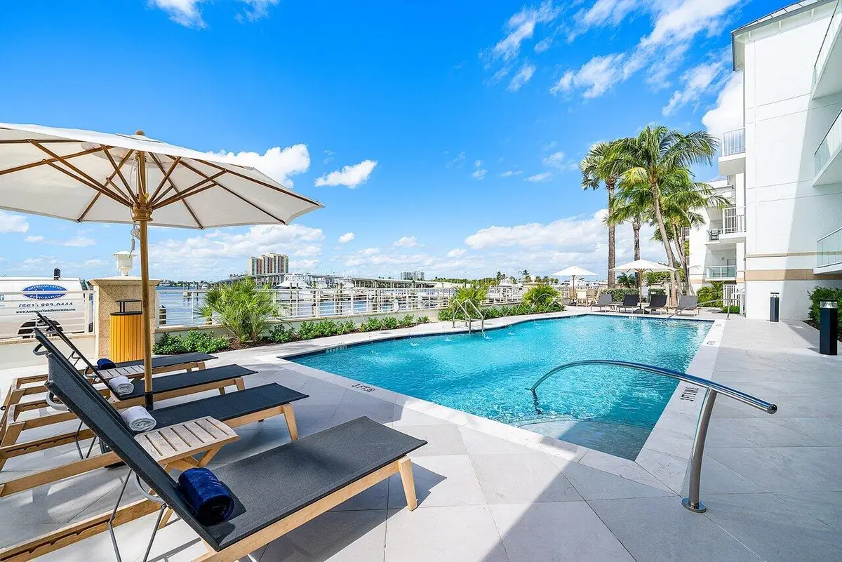180 Lake Drive #2103, Palm Beach Shores, FL 33404 - #1