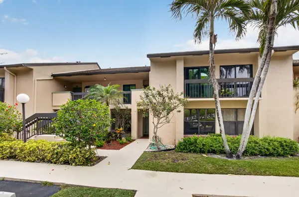 5021 Oakhill Lane #114, Delray Beach, FL 33484