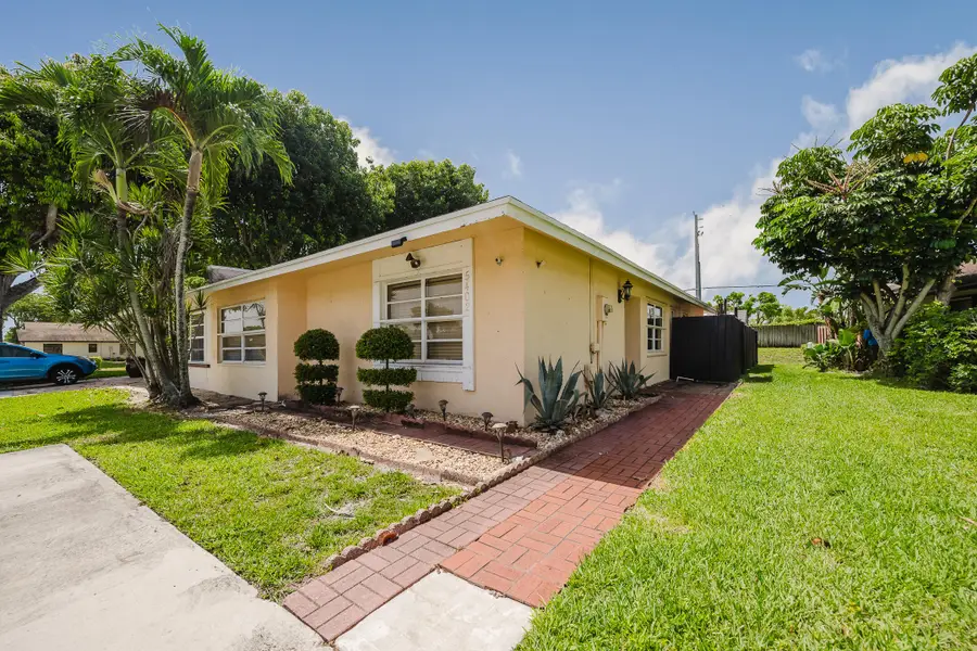 5402 Bonky Court #102b, West Palm Beach, FL 33415 - #3