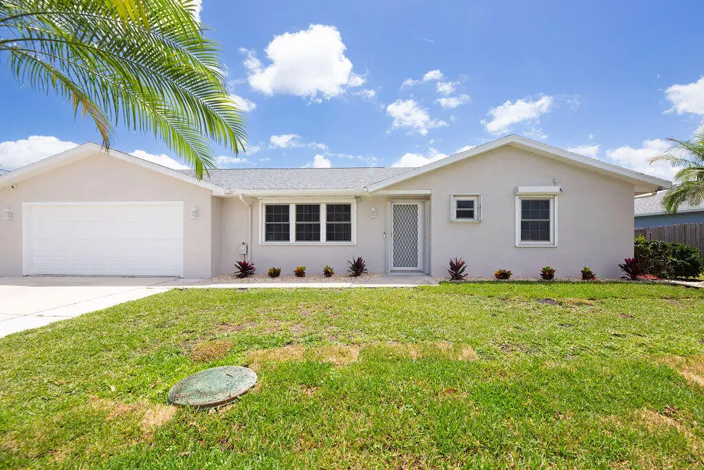 2592 SE Grand Drive, Port St Lucie, FL 34952 - #1