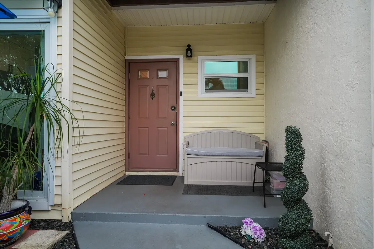 4807 S Hemingway Circle, Margate, FL 33063 - #1