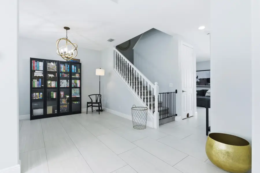 573 Cocoplum Dr Drive E, Jupiter, FL 33458 - #3