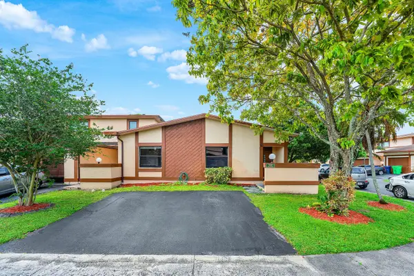 6368 NW 29th Street, Sunrise, FL 33313