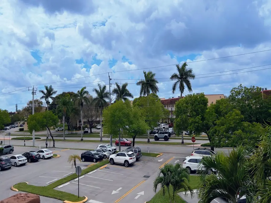 8901 Sunrise Lakes Boulevard #307, Sunrise, FL 33322 - #2