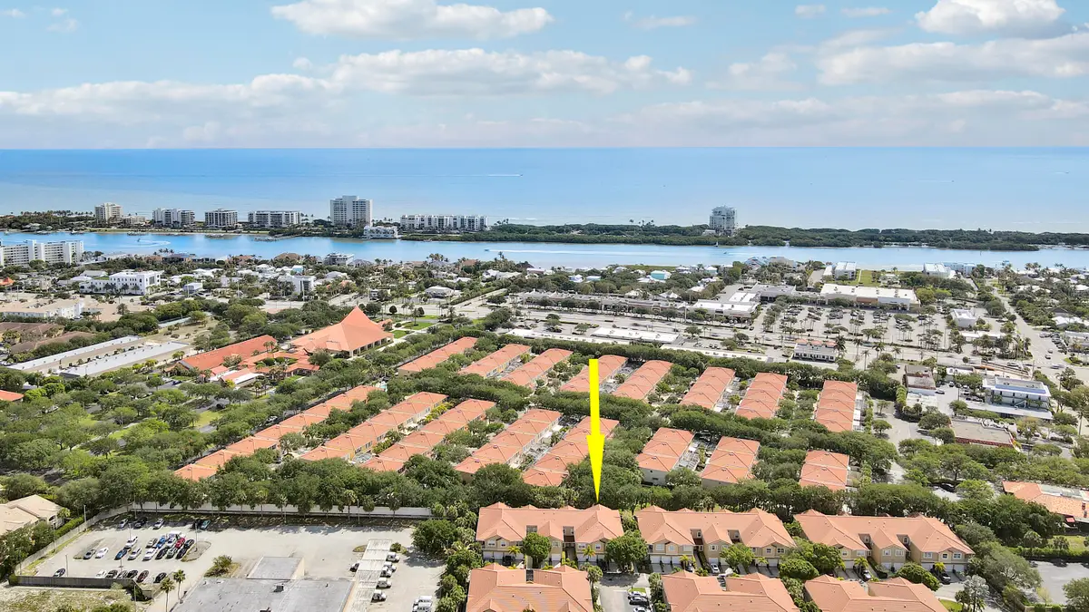 104 Lighthouse Circle #H, Tequesta, FL 33469 - #1