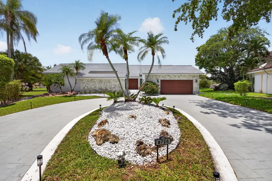 8725 Banyan Court, Tamarac, FL 33321 - #2