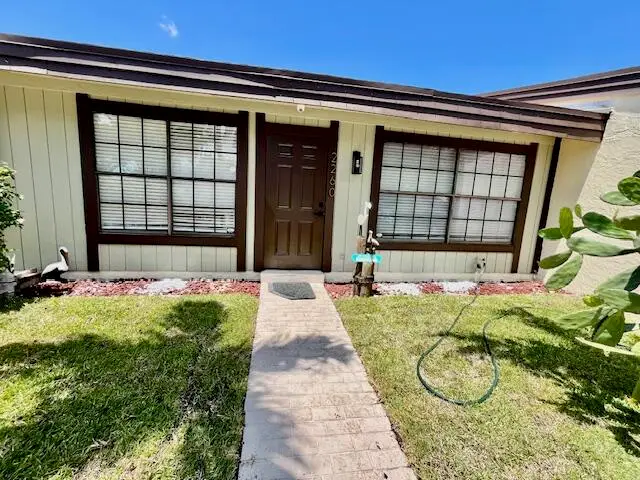 2260 Plum Court, Pembroke Pines, FL 33026 - #1
