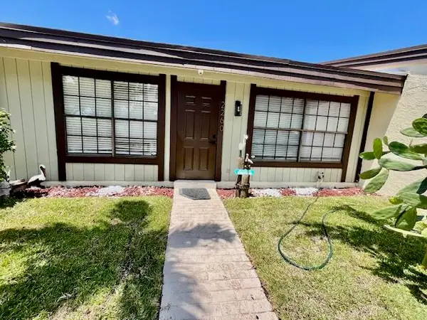 2260 Plum Court, Pembroke Pines, FL 33026