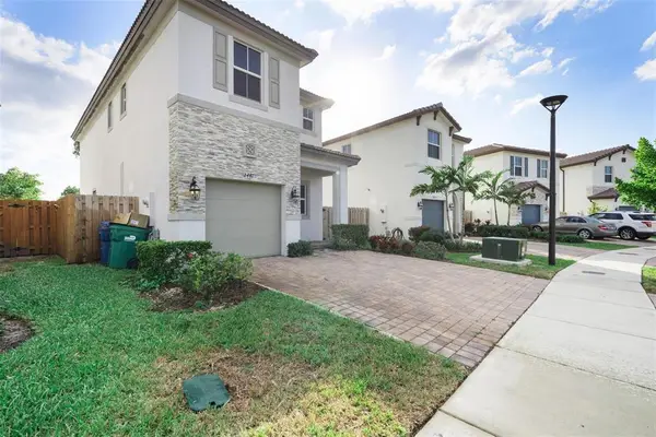 2441 NW 131st Circle #2441, Miami, FL 33167